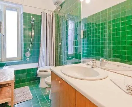 Saint Bon Good For Families * Řím